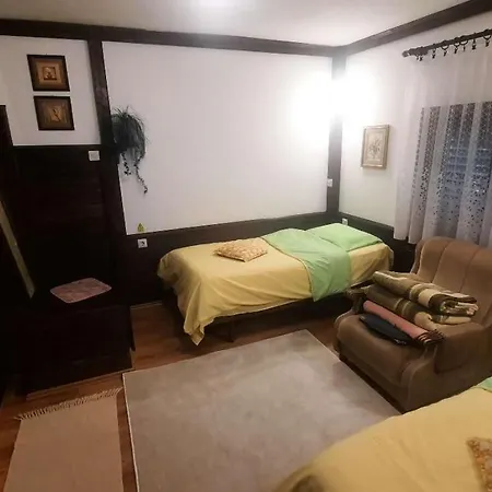 Sumska Kuca Atina - Devojacki Bunar Alibunar