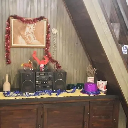 Sumska Kuca Atina - Devojacki Bunar